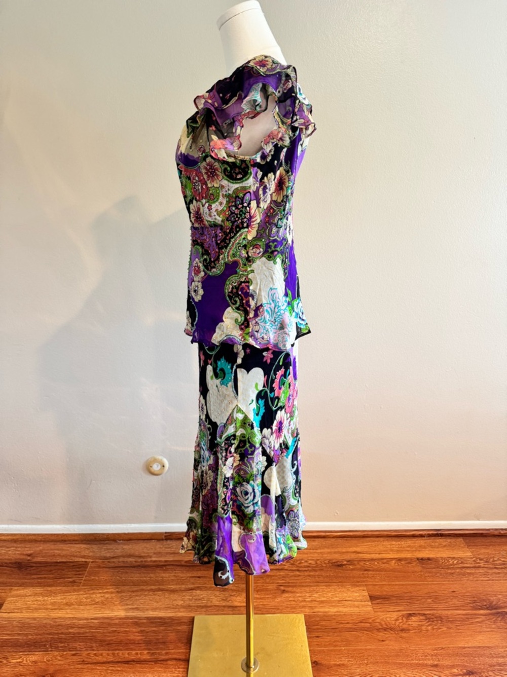 Vintage Late 90s/Early 2000s MIXIT 100% Silk 2-Piece Top and Skirt Set - Picture 5 of 15